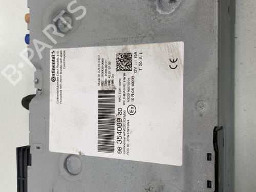 Used Radio Radio PEUGEOT 2008 II (UD_, US_, UY_, UJ_, UR_, UC_) 1.2 PureTech 130 (USHNS, URHNS) (130 hp) 29711614 29711614