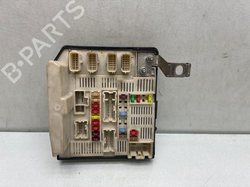 Used Fuse box Fuse box 37722838 37722838