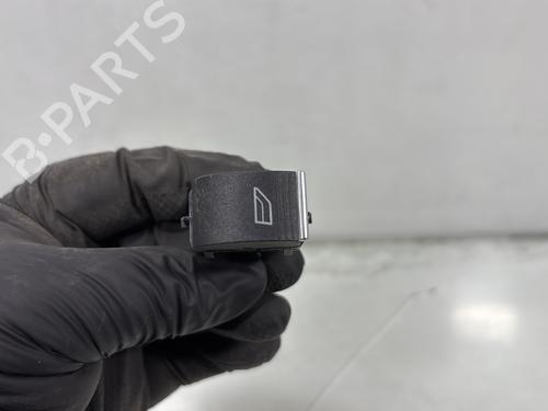 Mando elevalunas trasera derecho FORD KUGA II (DM2) 2.0 TDCi (150 hp) 31213413