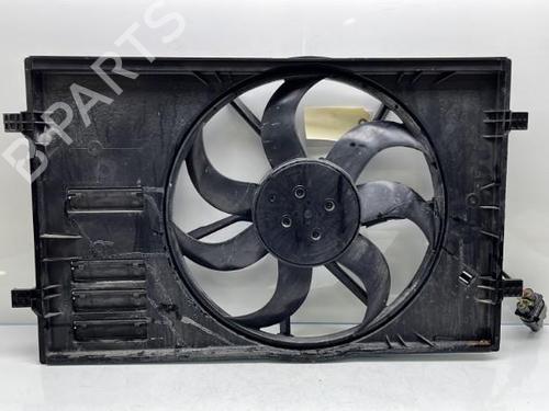 Radiator fan SKODA OCTAVIA III (5E3, NL3, NR3) 1.5 TSI 5Q0121203DQ