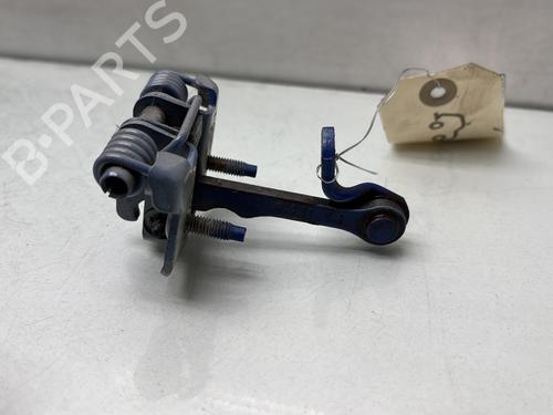 Zawias / Ogranicznik drzwi PEUGEOT 206 Hatchback (2A/C) 1.1 i | BP29711689C146 