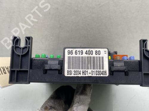 Used Fuse box PEUGEOT 307 CC (3B) 2.0 HDi 135 (136 hp) 28519326
