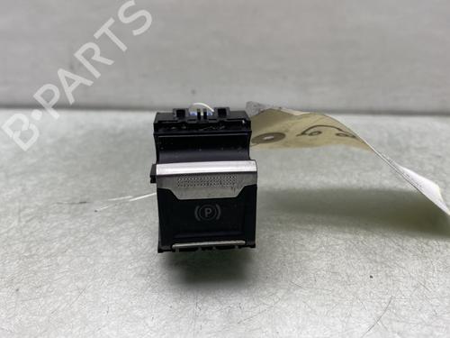 Used Switch PEUGEOT 3008 II SUV (MC_, MR_, MJ_, M4_) 1.2 THP/ PureTech 130 (MRHNSM, MRHNSU, MRHNSJ, MRHNYW,... (131 hp) 23764808
