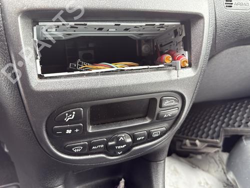 Fuse box PEUGEOT 206 Hatchback (2A/C) 1.4 HDi eco 70 | BP30941031E1