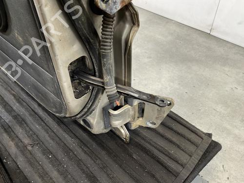 Used Left tailgate Left tailgate NISSAN PATROL GR V Wagon (Y61) 2.8 TD (129 hp) 31022952 31022952