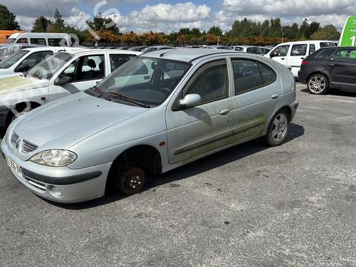 Right front fog light RENAULT MEGANE I (BA0/1_) 1.9 dCi (BA05, BA1F) | BP31189566C31