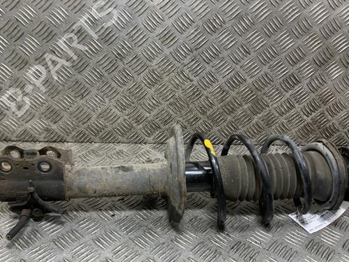 Used Left front shock absorber TOYOTA YARIS (_P13_) 1.0 (KSP130_, KSP130) (69 hp) 31048969