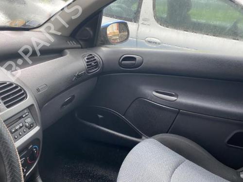 Venstre forlygte PEUGEOT 206 Hatchback (2A/C) 1.4 i | BP29253464C28 