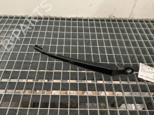 Used Rear windshield wiper arm AUDI A6 C5 Avant (4B5) [1997-2006]  19976482