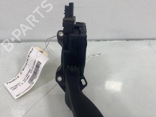 Pedal PEUGEOT 1007 (KM_) 1.4 HDi | BP32495744I4 