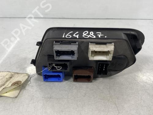 Used Left front window switch Left front window switch RENAULT SAFRANE II (B54_) 2.2 dT (B54G) (113 hp) 20005390 20005390