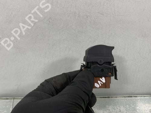 Used Right front window switch OPEL VIVARO A Van (X83) 2.0 CDTI (F7) (114 hp) 31628990