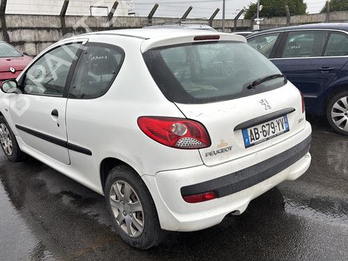Left taillight PEUGEOT 206+ (2L_, 2M_) 1.4 HDi eco 70 | BP28704875C34 