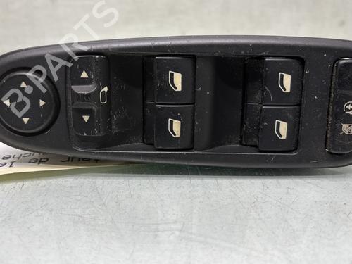 Used Left front window switch CITROËN C4 Picasso I MPV (UD_) 1.6 HDi (109 hp) 28281767