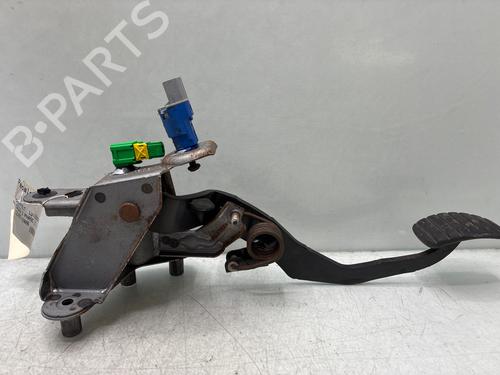 Kløtsj Kløtsj RENAULT CLIO III (BR0/1, CR0/1) 1.5 dCi (BR17, CR17) (86 hp) 34358273 34358273