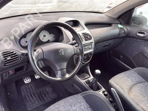 Rear right quarter glass PEUGEOT 206 Hatchback (2A/C) 1.6 16V | BP28282594C92 
