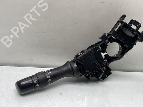 Used Switch TOYOTA YARIS (_P13_) 1.0 (KSP130_, KSP130) (69 hp) 25602246