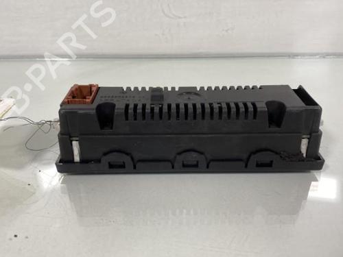 Used Display monitor Display monitor CITROËN C3 II (SC_) 1.4 HDi 70 (SC8HZC, SC8HR0, SC8HP4) (68 hp) 20020537 20020537