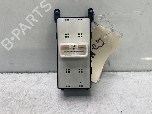 left-front-window-switch-kia-rio-iii-ub-2011-2012-2013-2014-2015-2016-2017-32981008 main image