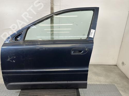 Used Left front door VOLVO XC70 I Cross Country (295) D5 XC AWD (163 hp) 30887442