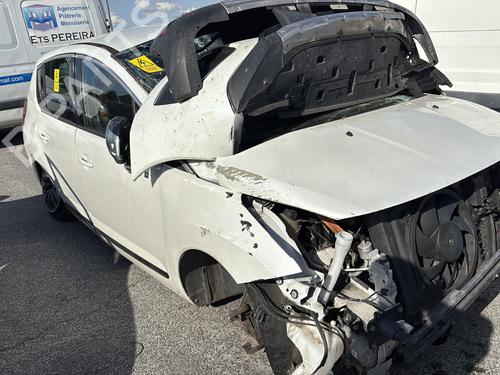 Pièces Détachées Usagées PEUGEOT 3008 I MPV (0U_) 2.0 HDi Hybrid4 (163 hp) 4361924