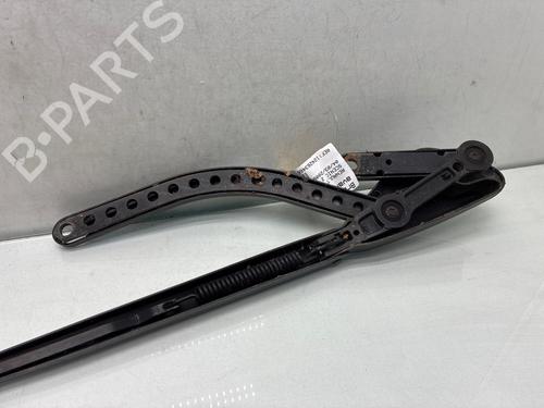 front-windshield-wiper-arm-renault-scenic-ii-jm01_-2003-2004-2005-2006-2007-2008-2009-2010-34243410 main image