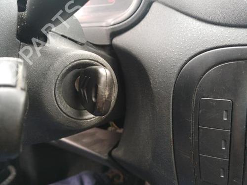 Steering column stalk CITROËN C3 I (FC_, FN_) 1.4 HDi | BP28281932I23 