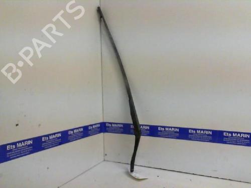 Used Front windshield wiper arm PEUGEOT 307 (3A/C) 1.6 HDi 110 (109 hp) 19987540