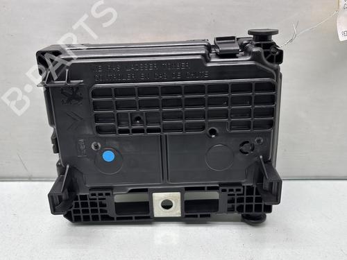 Fuse box CITROËN C3 II (SC_) 1.2 VTi 82 | BP32302202E1