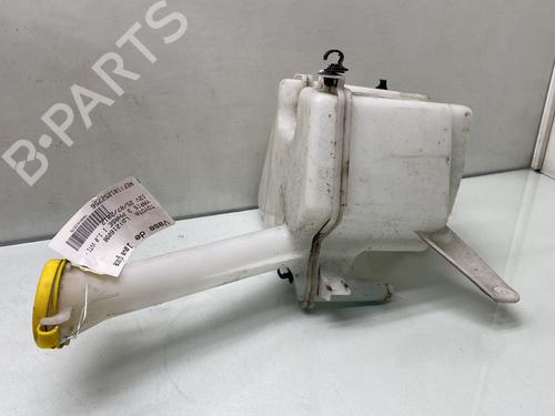 Behälter Scheibenwaschanlage für TOYOTA YARIS (_P13_) 1.0 (KSP130_, KSP130) (69 hp) 30736147