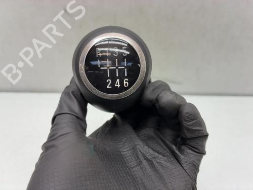 Shift knob OPEL CORSA E (X15) 1.4 Turbo (08, 68) | BP39946803I34 - Image 4