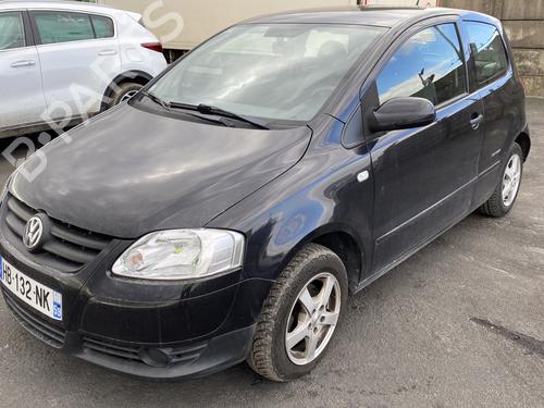 Høyre foran beltestrammer VW FOX Hatchback (5Z1, 5Z3, 5Z4) 1.2 | BP27712049C88 