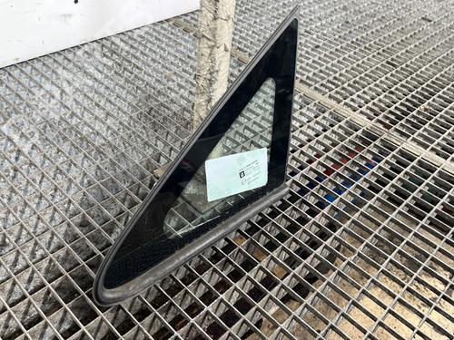 Front left quarter glass OPEL CORSA D (S07) 1.3 CDTI (L08, L68) | BP29707106C111 