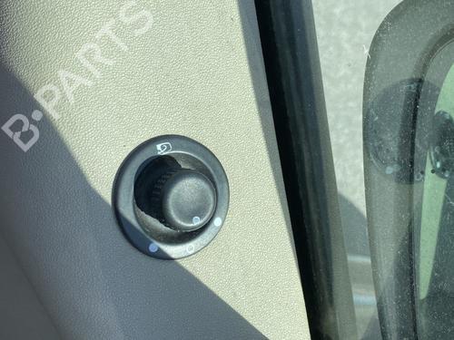 Right front window switch RENAULT SCÉNIC II (JM0/1_) 1.5 dCi (JM1E, JM16) | BP29939263I26  - Image 26