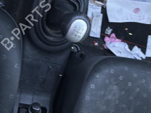 Rear windshield wiper arm TOYOTA YARIS (_P9_) 1.0 VVT-i (KSP90_, KSP90R) | BP32384080C144 