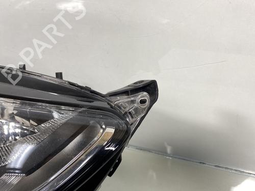 Used Right headlight Right headlight FORD MONDEO V Turnier (CF) 1.5 EcoBoost (160 hp) 20674776 20674776