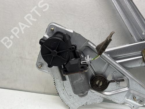 Used Front right window mechanism Front right window mechanism RENAULT TWINGO I (C06_) 1.2 16V (C060) (60 hp) 33315335 33315335