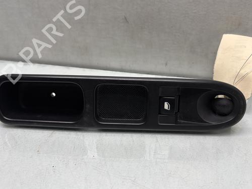 Used Right front window switch PEUGEOT 207 (WA_, WC_) 1.4 (73 hp) 28279485