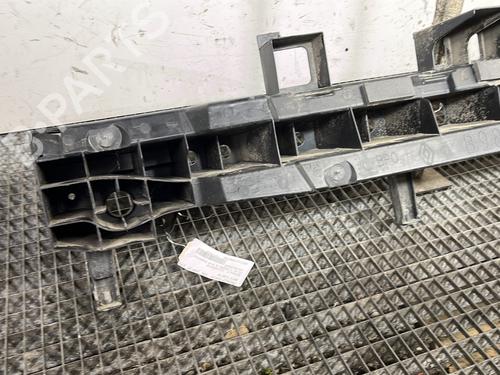 Used Rear bumper bracket Rear bumper bracket RENAULT CLIO IV (BH_) 0.9 TCe 90 (BHNF, BHMA, BHMH, BHJK, BHJR) (90 hp) 32389401 32389401