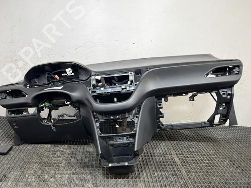 Tableau de bord PEUGEOT 208 I (CA_, CC_) 1.5 BlueHDI 100 (102 hp) 32094075