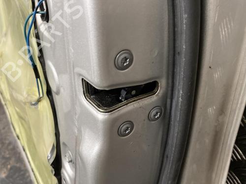 Right front door TOYOTA COROLLA Verso (ZER_, ZZE12_, R1_) 2.2 D-4D (AUR10_, AUR10R) | BP21956285C3 