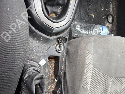 Front right quarter glass PEUGEOT 308 I (4A_, 4C_) 1.6 HDi | BP29842103C112