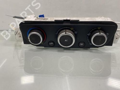 Commande Chauffage RENAULT MEGANE III Hatchback (BZ0/1_, B3_) 1.5 dCi (BZ09, BZ0D, BZ1W, BZ29, BZ14) (110 hp) 20005819