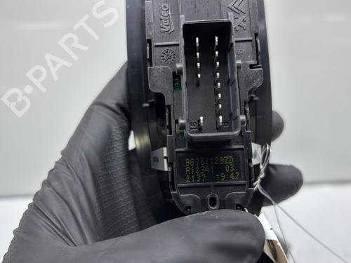 Left front window switch PEUGEOT 208 I (CA_, CC_) 1.2 VTI 82 | BP29939112I27