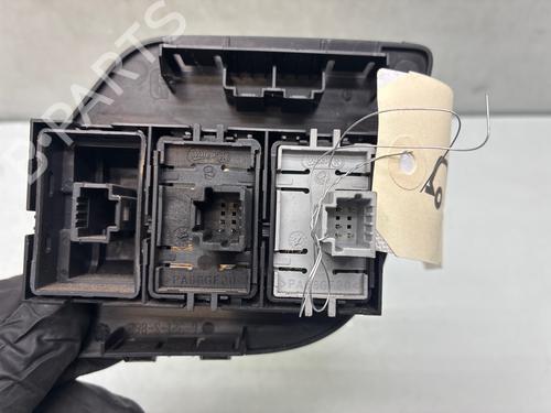 Switch RENAULT MASTER III Van (FV) 2.3 dCi 150 FWD (FV0F, FV03, FV09) | BP39946144I30 - Image 2