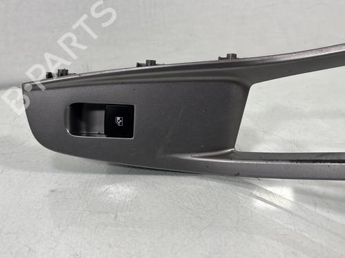 Right rear window switch CHEVROLET ORLANDO (J309) 2.0 D | BP29841351I28 