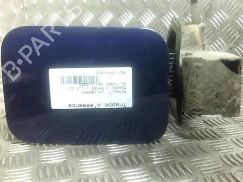 Used Fuel flap RENAULT MEGANE II (BM0/1_, CM0/1_) 1.5 dCi (BM1E, CM1E) (106 hp) 21951244