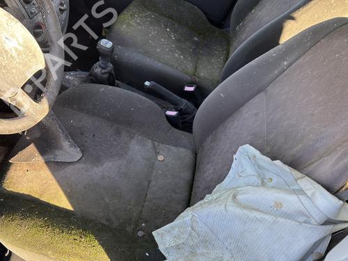 Right front indicator FORD FOCUS I (DAW, DBW) 1.8 Turbo DI / TDDi | BP32269753C33 