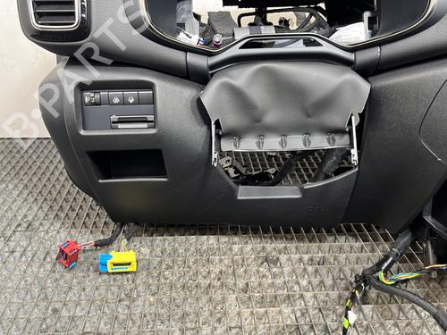 Dashboard CITROËN C5 AIRCROSS (A_) 1.2 Hybrid 136 (ARHPYJ) | BP32682486C46  - Image 9