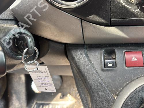 Engate do cinto PEUGEOT PARTNER Tepee 1.6 HDi 16V | BP28581556I32 - Image 25